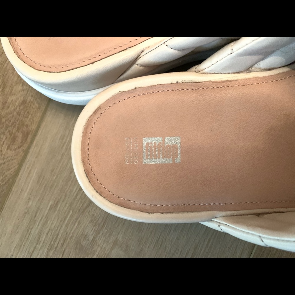 Fitflops. Nude- color